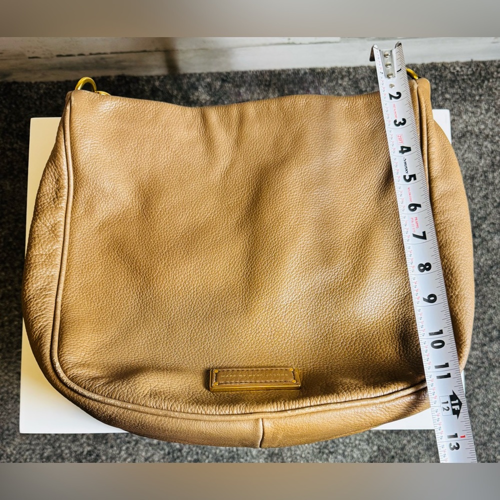 Marc Jacobs Crossbody & Satchel Purse Brown Leather with detachable strap - Picture 9 of 16